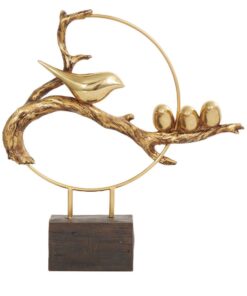 Escultura familia de pájaros en una rama